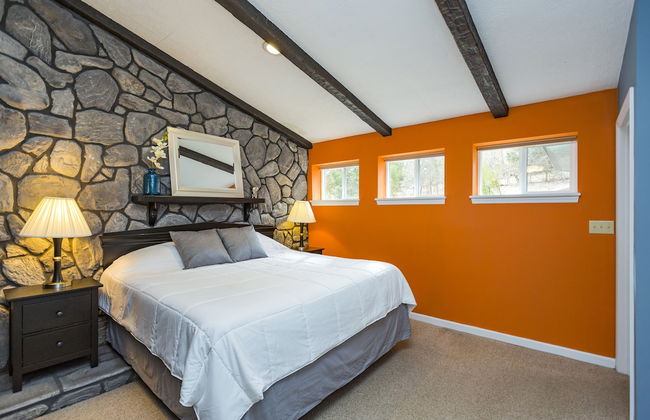 Grand Dream Vacation Home in Nashville 7+ beds! - Photo 7