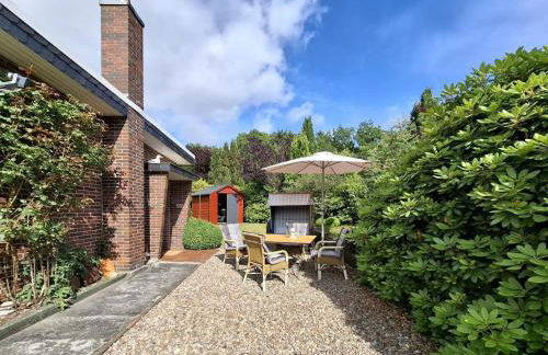 Idyllic Lakeside Cottage - Foto 14