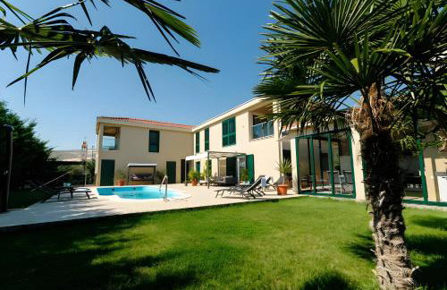 Villa M With Private Pool & Gym - Foto 16