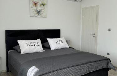 Holiday House M&A&K with swimming pool - Foto 13