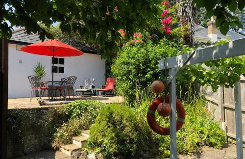 Little Gem with Private Hot Tub - Up to 25 percent off ferry - Foto 1