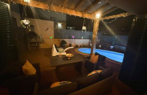 Dar Nur villa Ideal for Families, Couples, and digital Nomads with Private Pool BBQ Solarium - Foto 7