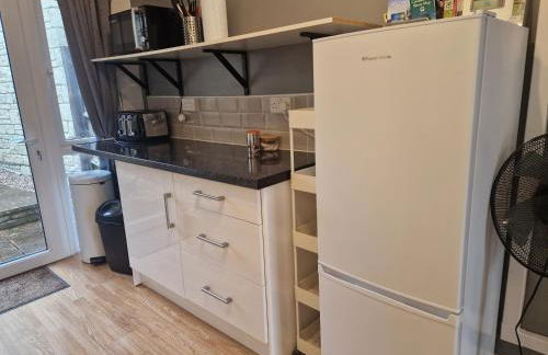 Self-contained Apartment - Foto 5