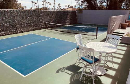 Near Downtown Palm Springs, 7 BD 7 BTH, 80FT Pool, Pickleball - Foto 3