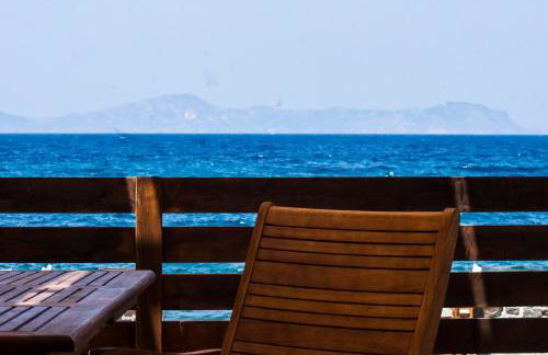 Nisyros White Wave - Photo 32