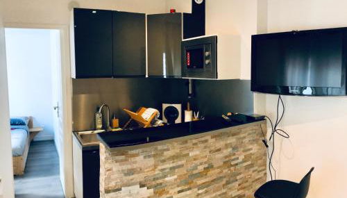 ARCHÉA RESIDENCE Appartment Cozy ROISSY CDG ASTERIX PARIS EXPO - Foto 2, stove, minibar