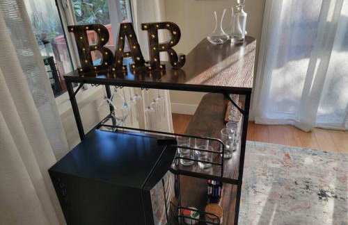 San Diego Oasis with Hot Tub, Gym, Outdoor Theater, Huge Yard - Foto 57