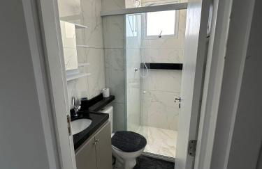 Apê Pé na Areia com Vista Mar Ar-condicionado & Garagem - Foto 18