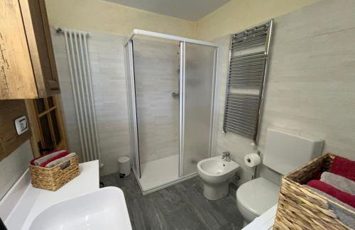 Chalet Chez Louis - Alpine Charm with Mont Blanc View & Ski Access - Foto 11