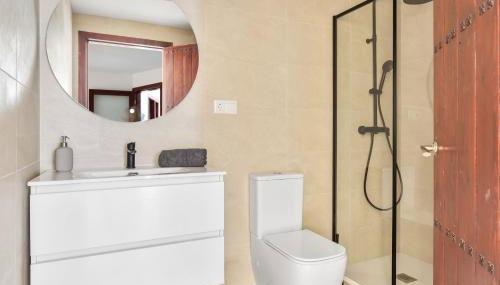 Dream Stay! 15 Guests, Big Pool with Heating Option at Extra Cost, Sea view! - Foto 2