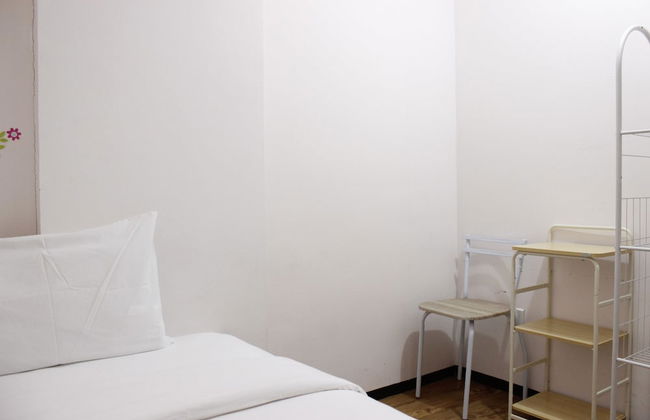 Spacious and Well Appointed 2BR @ Gateway Pasteur Apartment - Photo 2