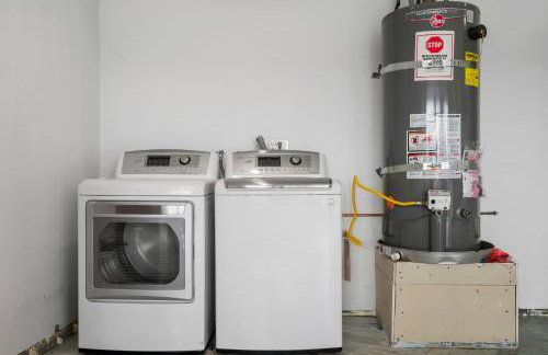 # Marbella Lane - Serene & Spacious 3BR Haven - Foto 21