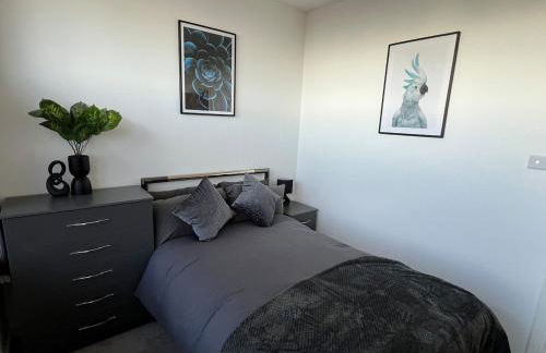 2 Bedroom Flat Sun in town Center Wellingborough - Photo 17