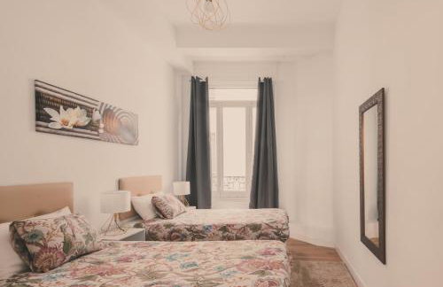 8 rooms, 6 bathrooms over Gran Via Street - Foto 2