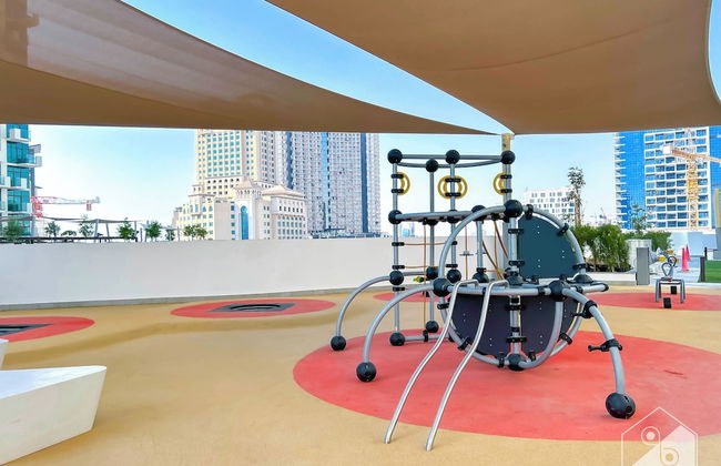 Gorgeous 1B Apt With Balcony in Azizi Fawad - Photo 44