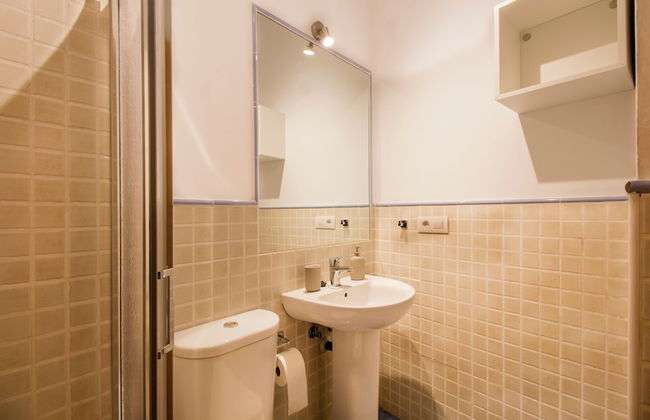 Happy Travel Churruca 25 - Photo 9