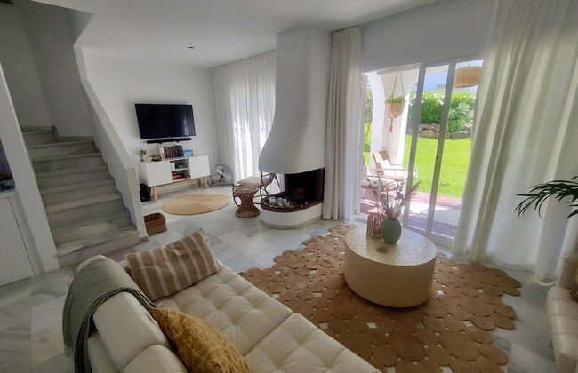 Relaxed Retreat With Pool - Photo 12