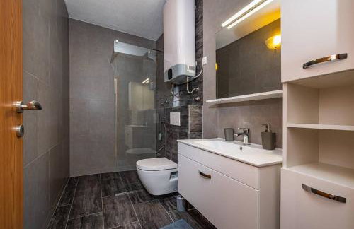 MY DALMATIA - Holiday home Blanka with private infinity pool - Foto 30