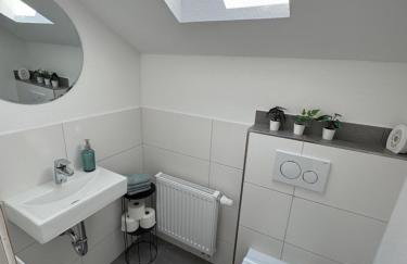 Voll ausgestattete Wohnung mit Südbalkon familien- & hundefreundlich - Photo 22