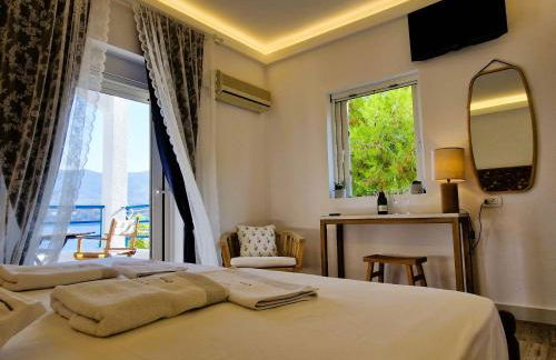 Christine Studios - Photo 13