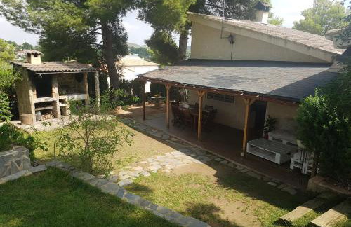 Domus Valencia Apartamentos Casa con piscina privada a 30 minutos de Valencia - Photo 8