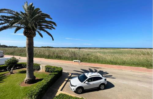 Apartamento Trini en Son Bou, frente al mar, perfecto para vacaciones - Foto 27