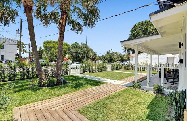 Modern Hallandale Apt w/ Backyard Near Beach - Foto 34