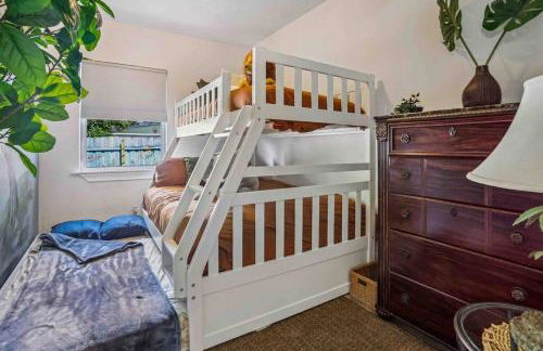 Beach House/KING BD/Hot Tub/Pool/Fire Pit/Gym/Golf - Foto 16