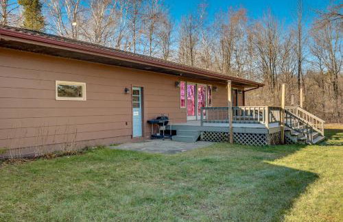 Pet-Friendly Tomahawk Home Deck and Private Hot Tub - Foto 18