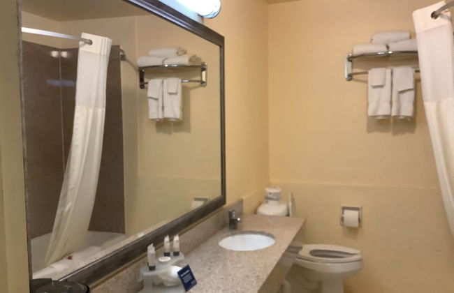 Silver Spur Vintage Inn & Suites - Photo 52