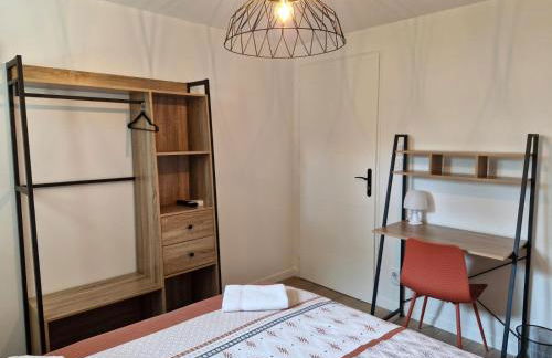 Le Zénith - 3 chambres, 3 salles de bain - 8 pers max - Local à vélos - Réservation à la chambre possible - Foto 9