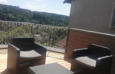 Gite La Coustourelle - Appartement T4 en coeur de village - Foto 9