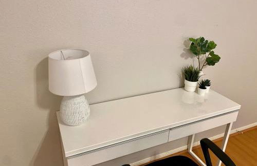 MidCentury Modern Longterm, Med Center Pool WD - Foto 9