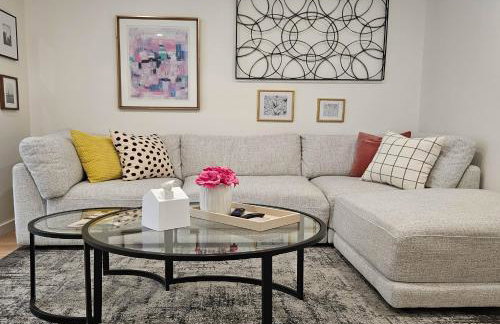 Bright Modern 2-bedroom apartment - Prime Astorioa - near subway - Foto 16