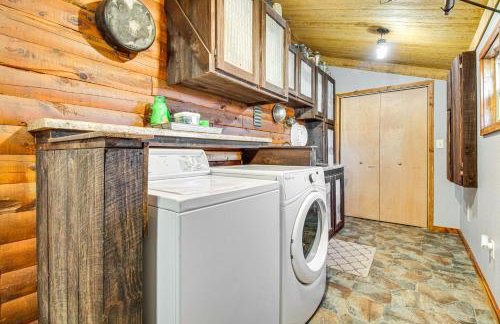 Expansive Mountain Home Rental with Yard and Fire Pit! - Foto 29