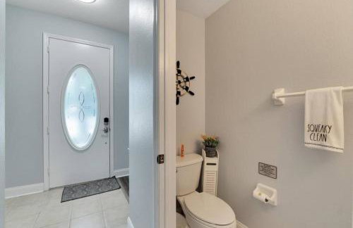 Spacious 3BR Family Home Near Sponge Docks - Foto 36