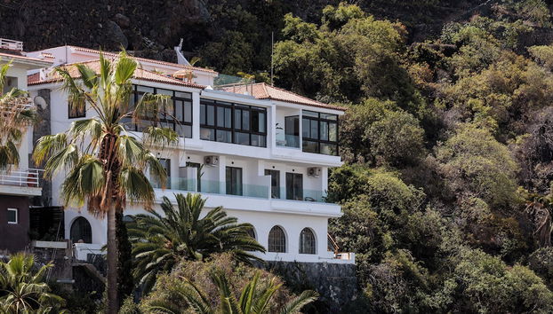 Bahía Apartments - Photo 2, Primary image