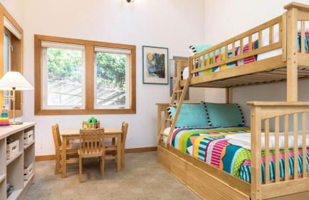 Coastal Getaway in Manzanita w Fire Pit, Guest House & Views Seagrove by Avantstay - Foto 54