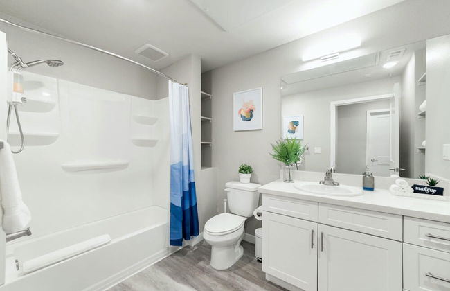 Designer Apt With Jacuzzi Pool Mountain Views - Foto 26