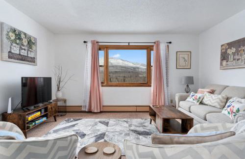 Lany Mae's Getaways - 20 min to Stowe - NO extra fees - Photo 6