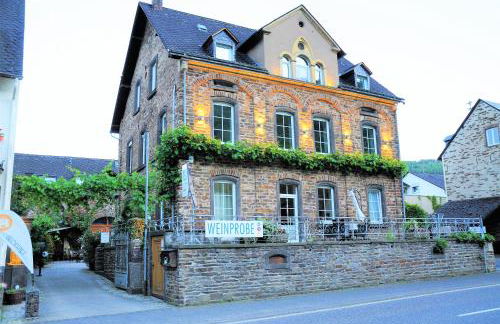 Ferienwohnungen by Weingut Hommes in Ernst Mosel - Foto 1