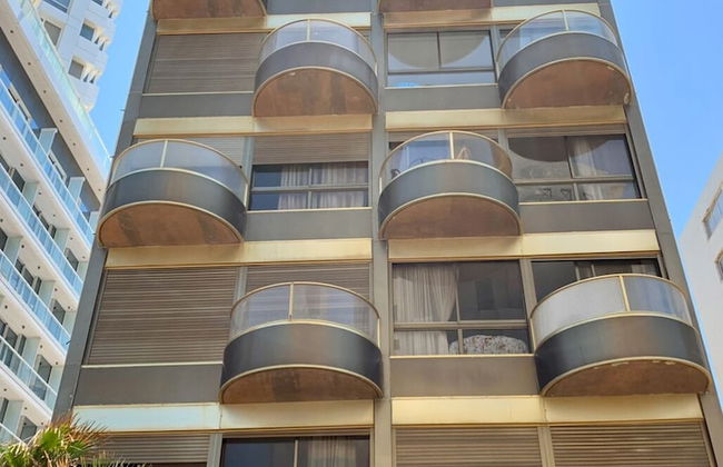 Elegant Apt with Balcony & Sea View by FeelHome - Photo 1