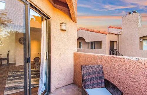 Sunny King-sized 1BD Condo near UofA and UMC w Pool, Parking - Foto 13