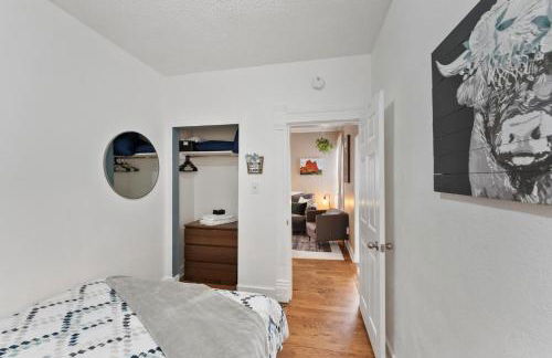 3 bedroom *Downtown* with Firepit - Foto 19
