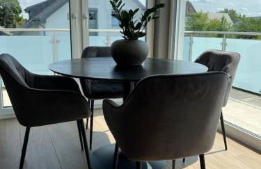 Airport-Messe Luxuswohnung, circa 10 Minuten entfernt 4 - Foto 3