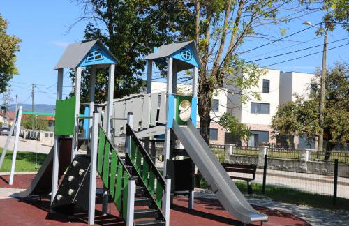 House AGAPE near Zagreb with rooftop jacuzzi - Foto 36