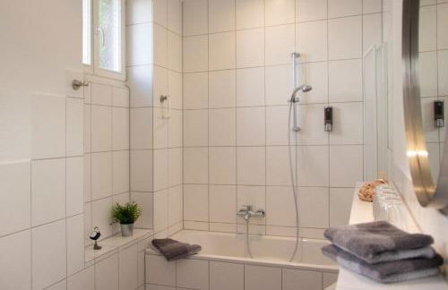 Ferienwohnung Hufelandstern bis 7 Personen - mit E-Ladesäule! - Foto 24