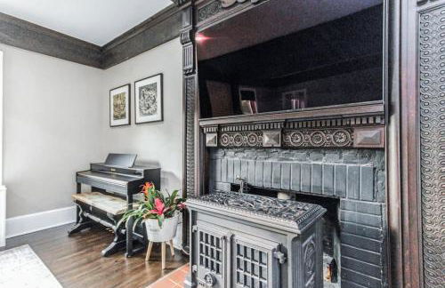 Enchanting Historic Home near West Point Beacon - Foto 14