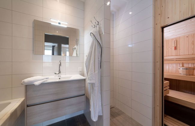 Design Apartment in Zeeland With its own Wellness - Photo 74