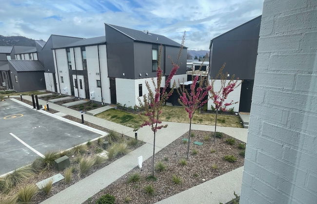 Alpine Junction Townhouse Apartments - Photo 16